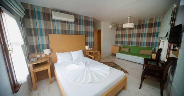 Apollon Hotel