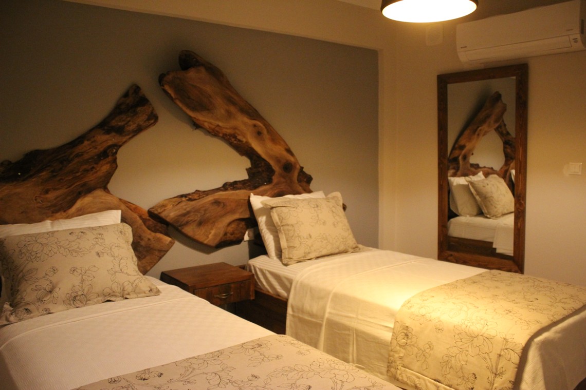 Tenedion Otel