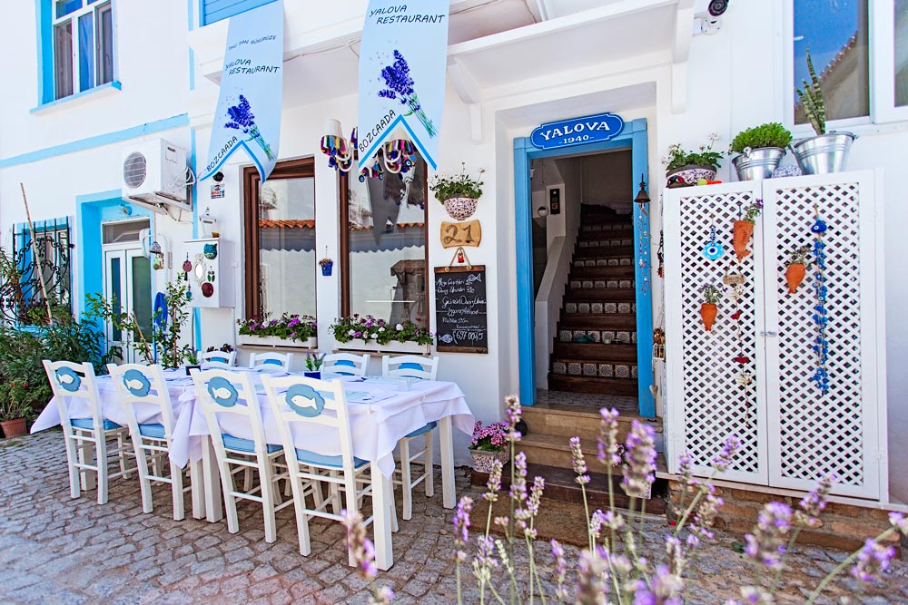 Yalova Restaurant